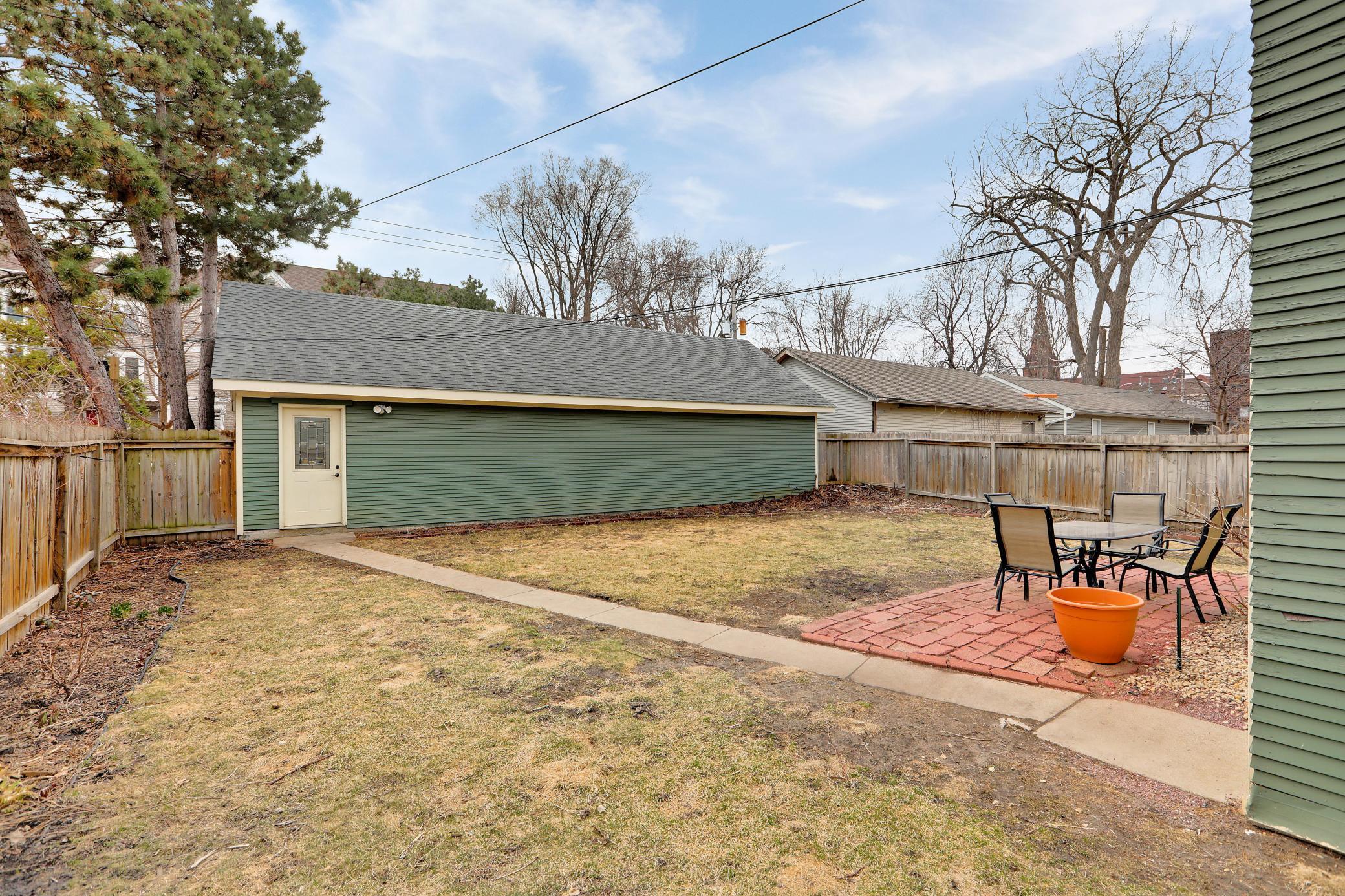 460 Marshall Avenue Unit: D