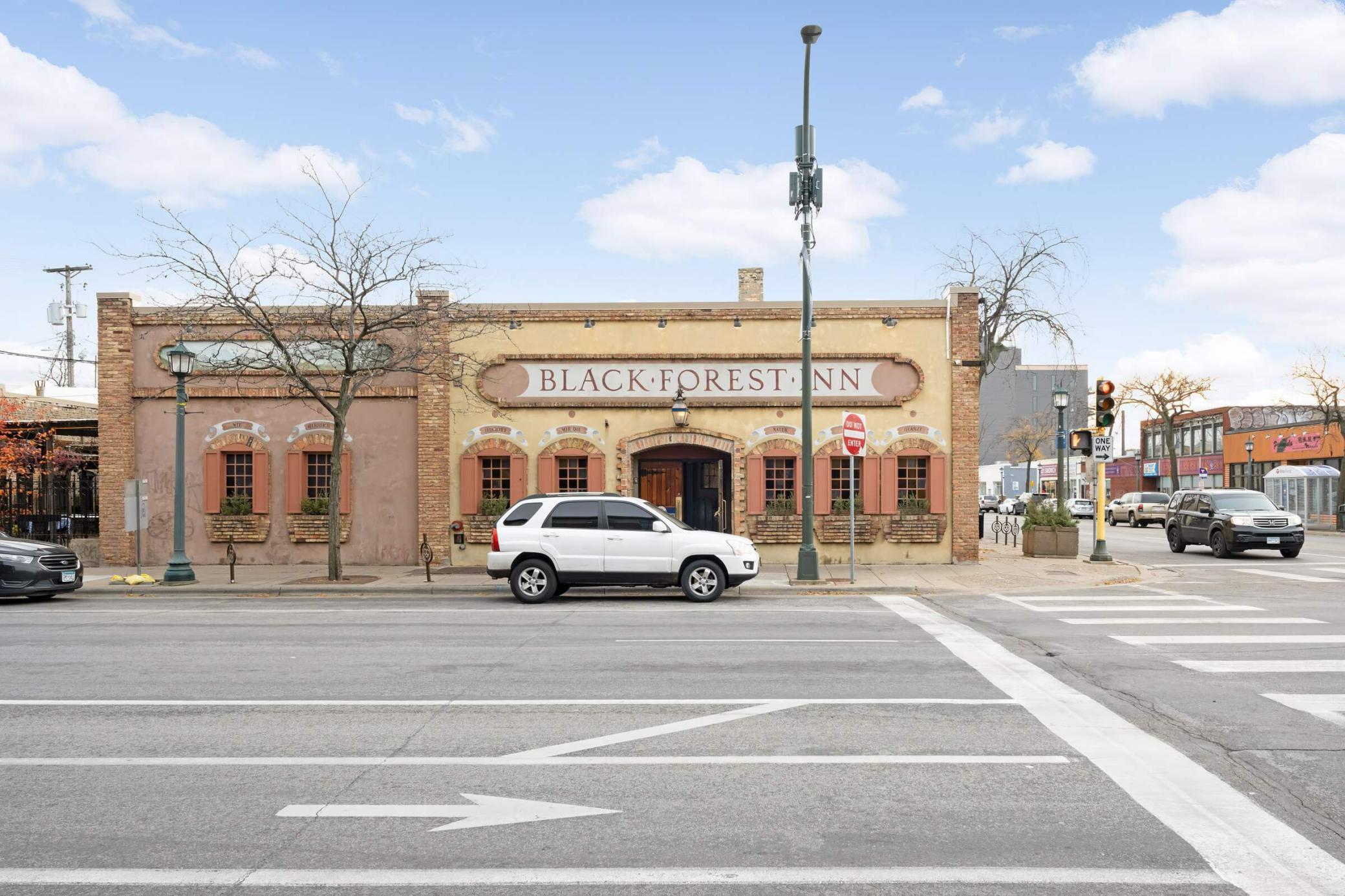 2737 Blaisdell Avenue Unit: 2