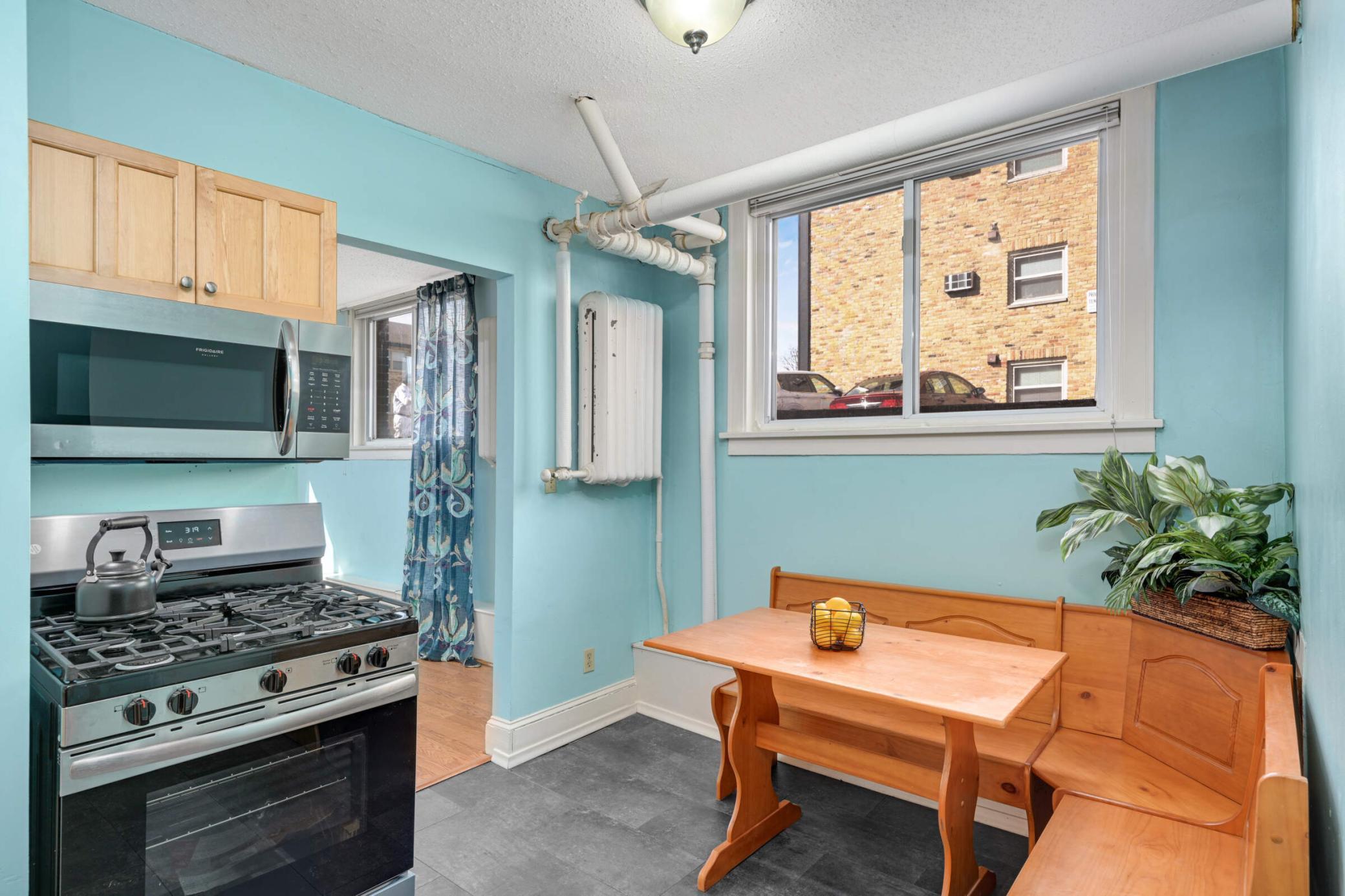 2737 Blaisdell Avenue Unit: 2