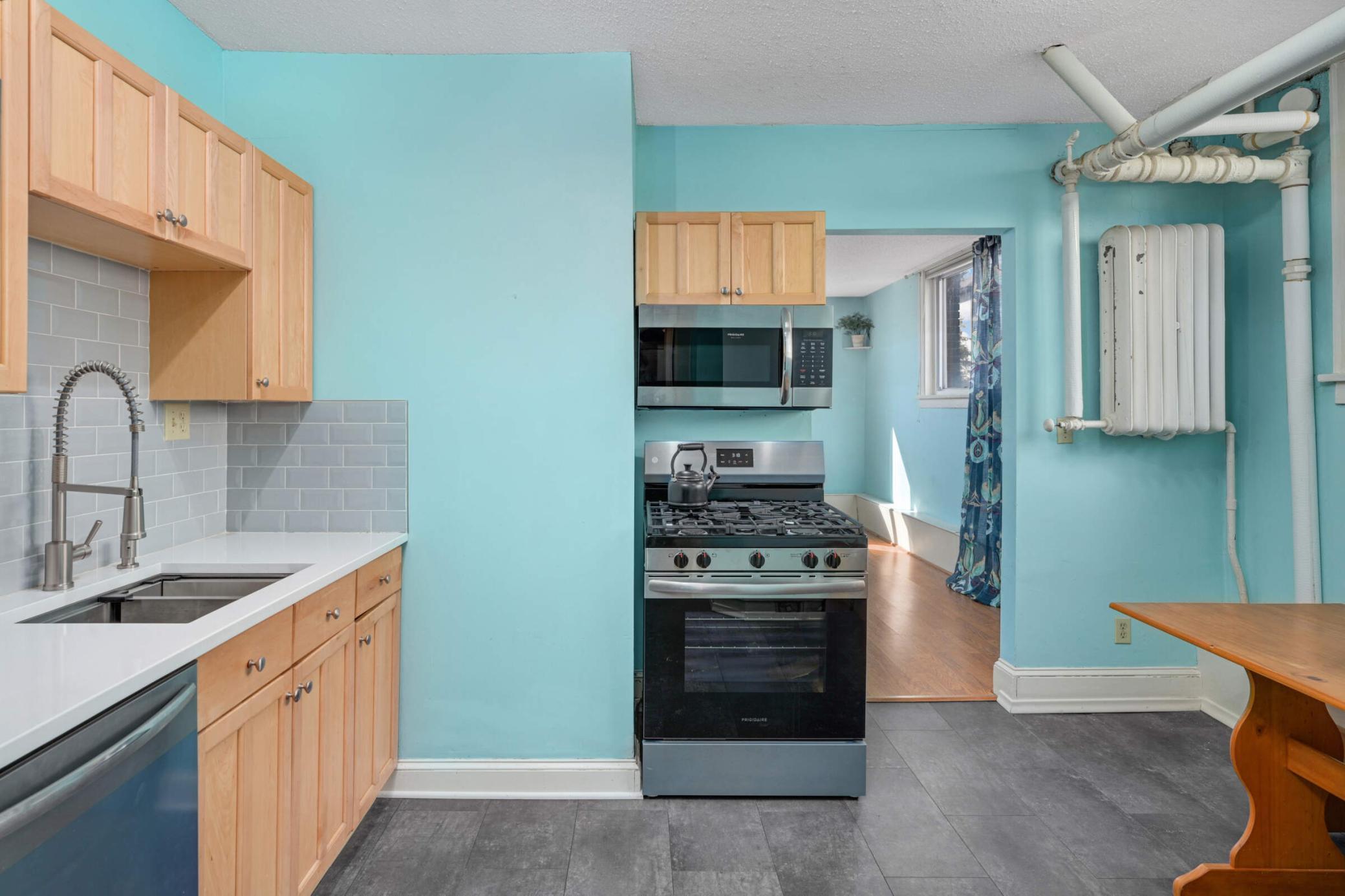 2737 Blaisdell Avenue Unit: 2