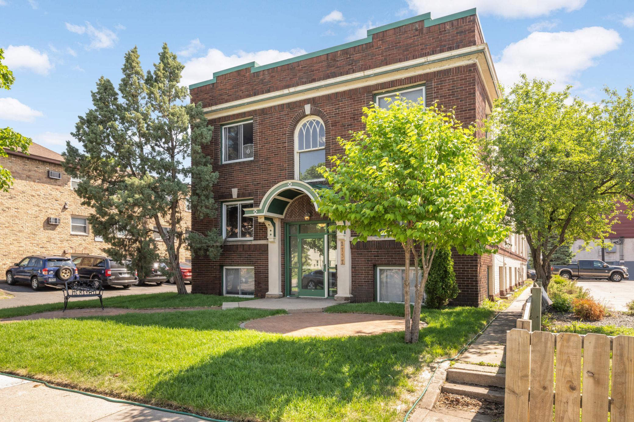 2737 Blaisdell Avenue Unit: 2