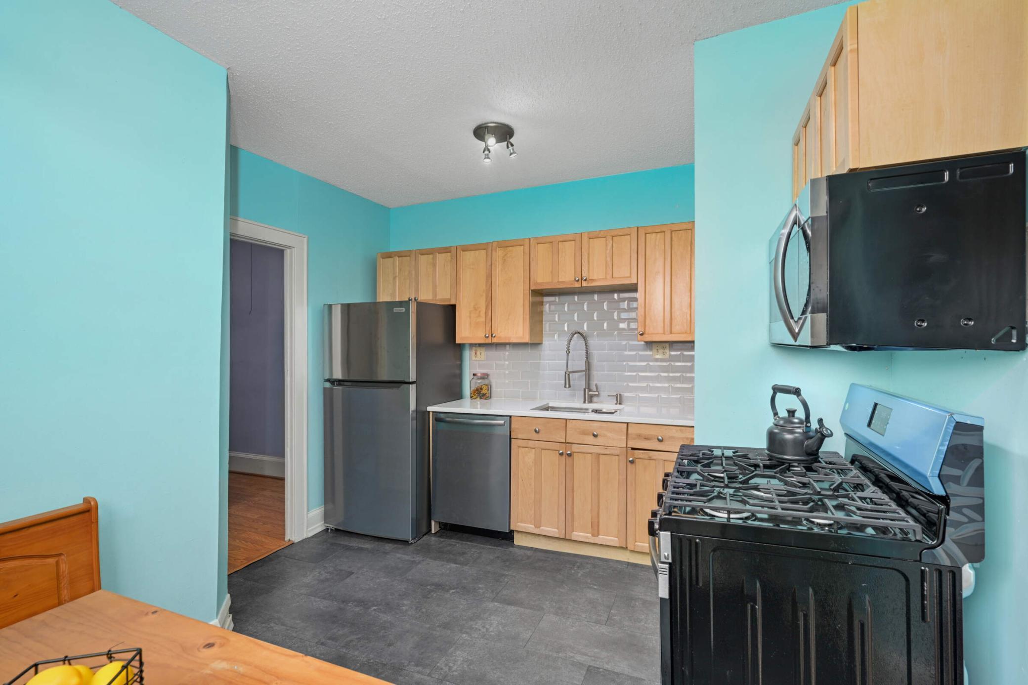 2737 Blaisdell Avenue Unit: 2