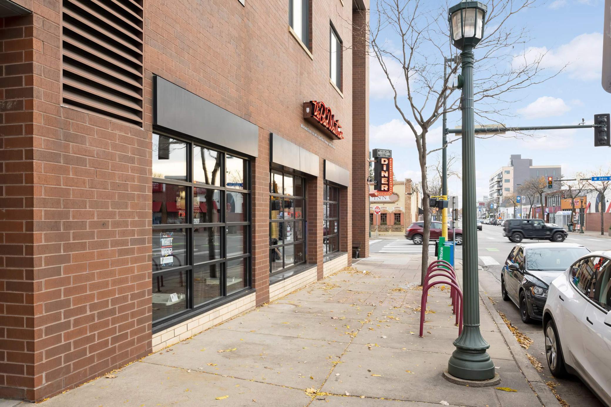 2737 Blaisdell Avenue Unit: 2