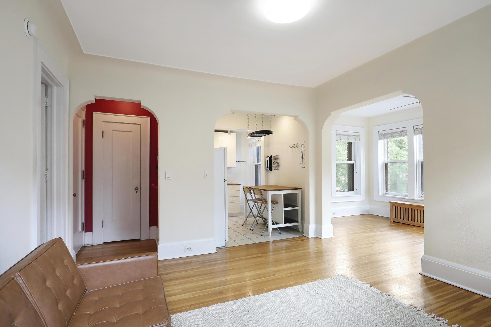 2606 Humboldt Avenue S Unit: 6