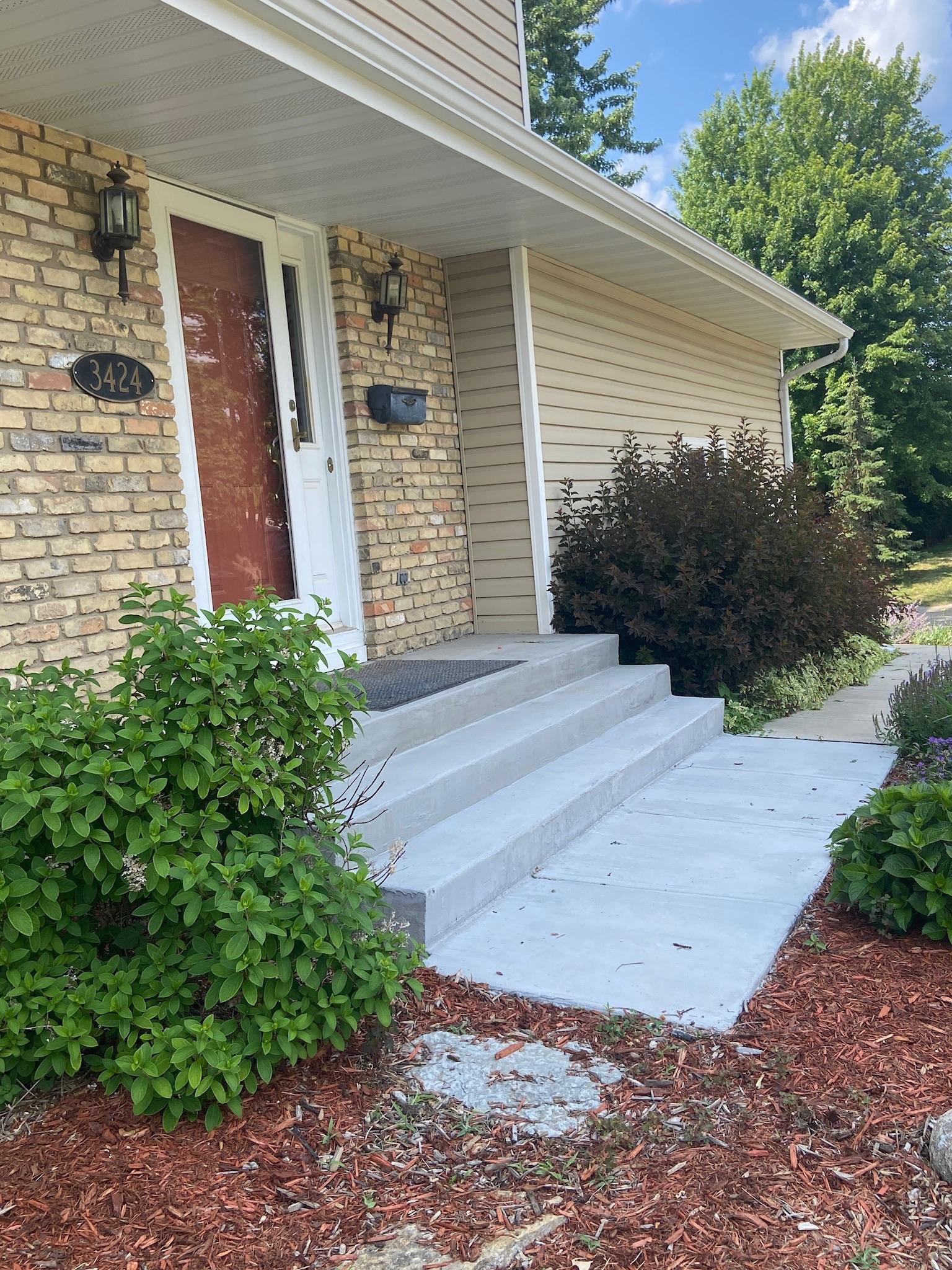 3424 Croft Drive