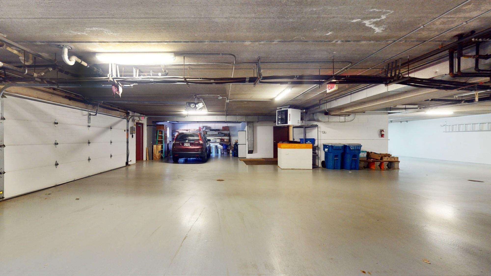 1299 Black Oaks Court N Unit: 1D