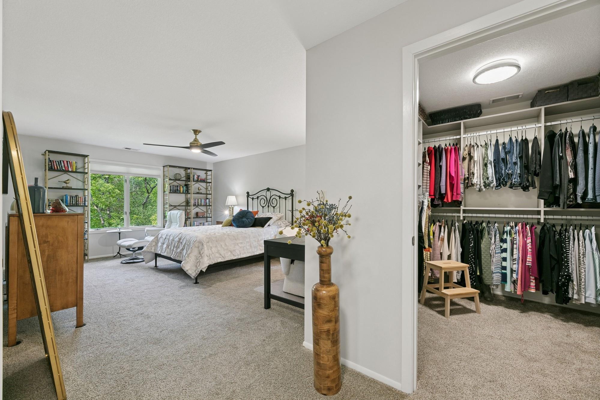 1299 Black Oaks Court N Unit: 1D