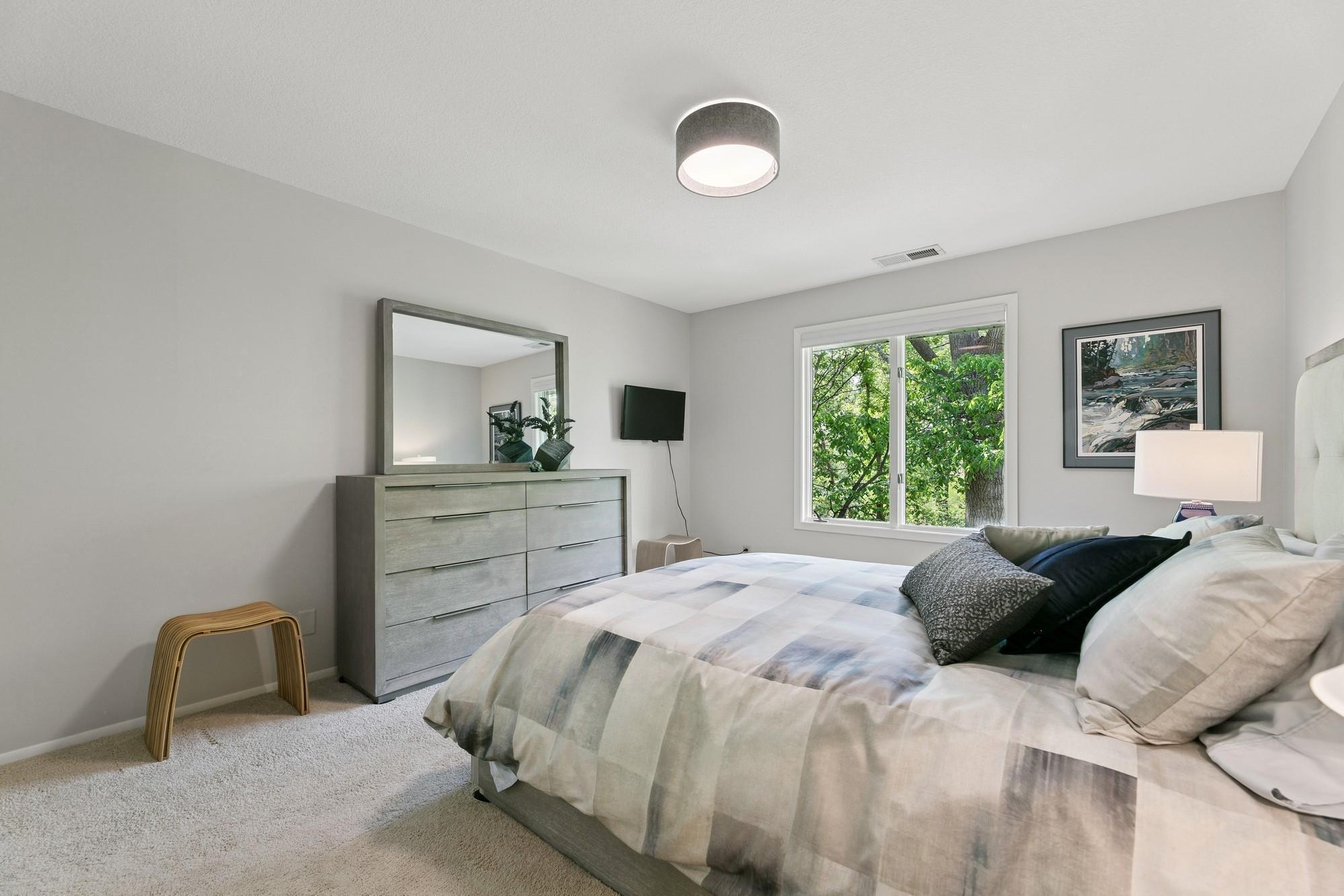 1299 Black Oaks Court N Unit: 1D