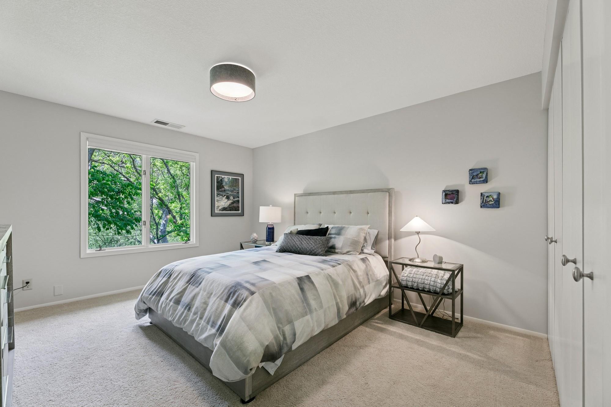 1299 Black Oaks Court N Unit: 1D