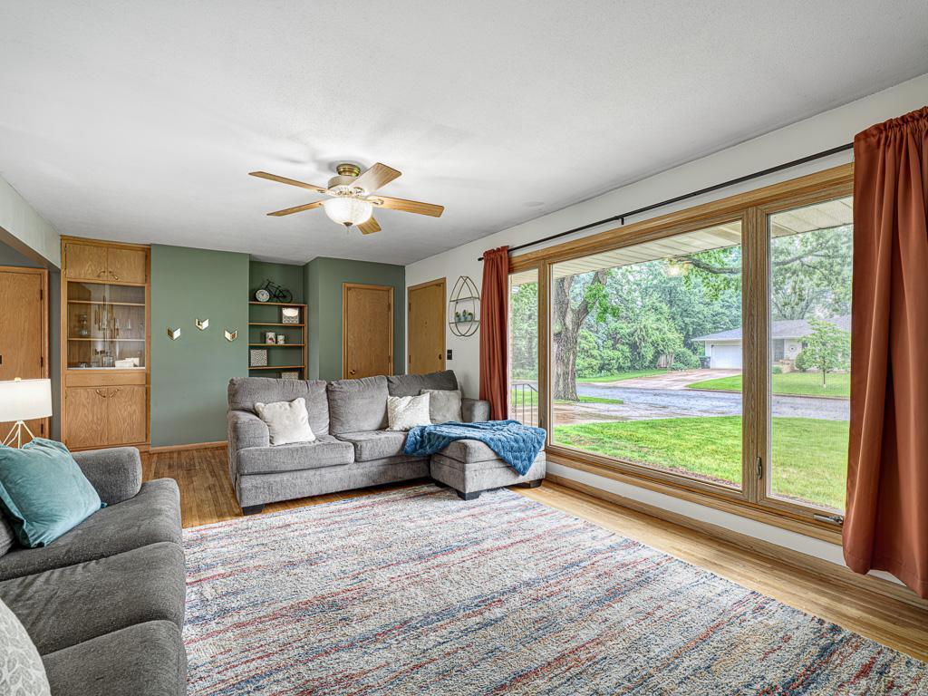54 66th Way NE