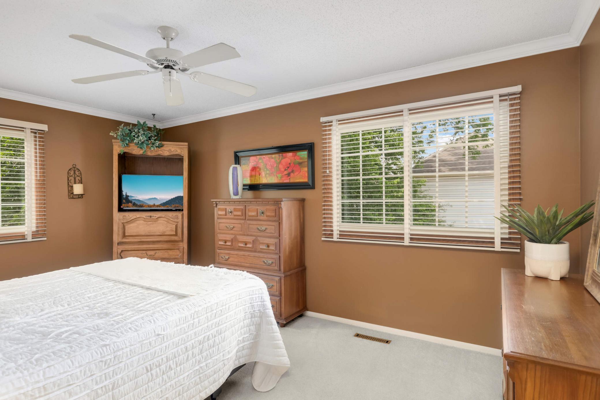 15139 Lesley Lane
