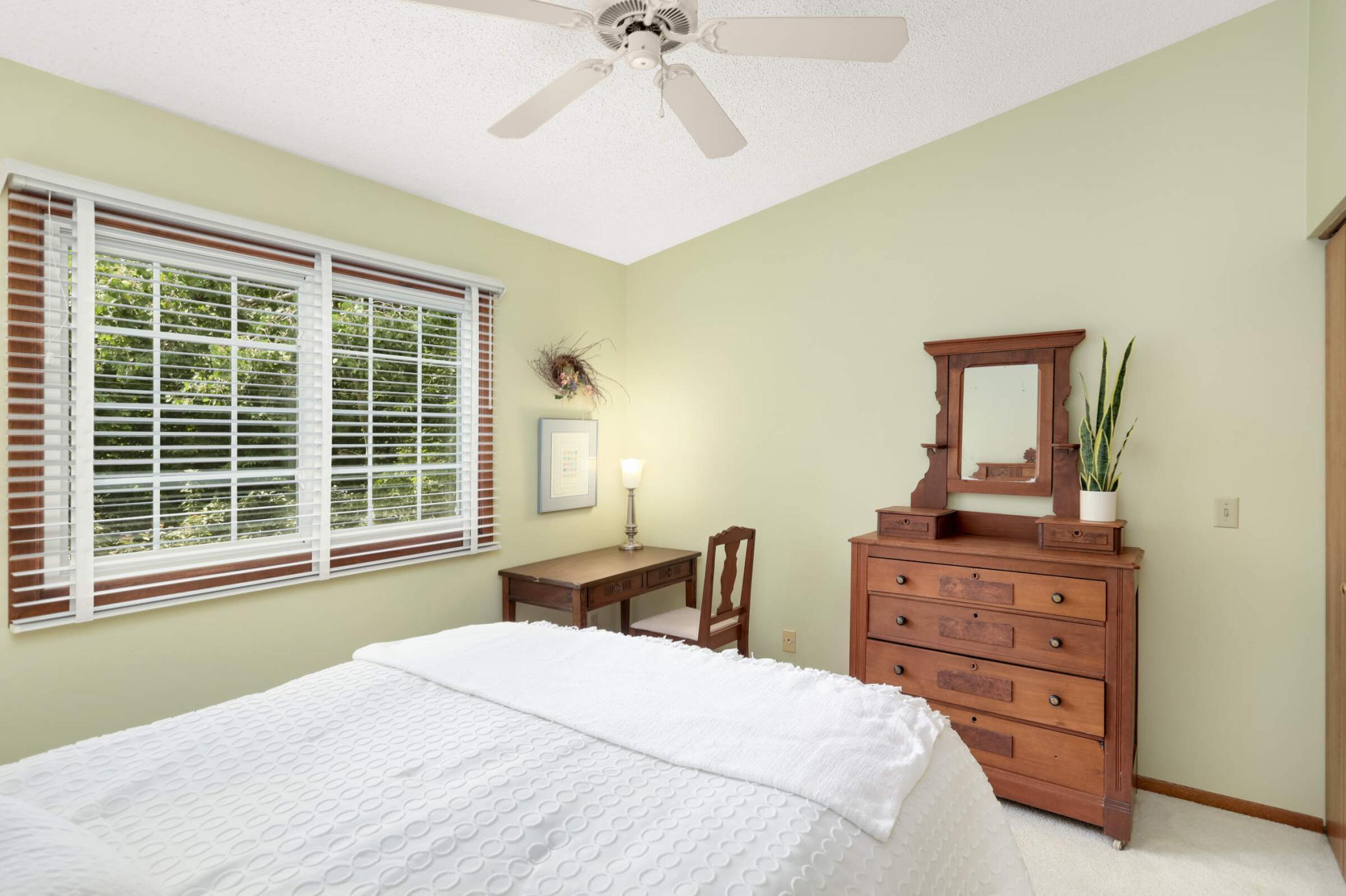15139 Lesley Lane