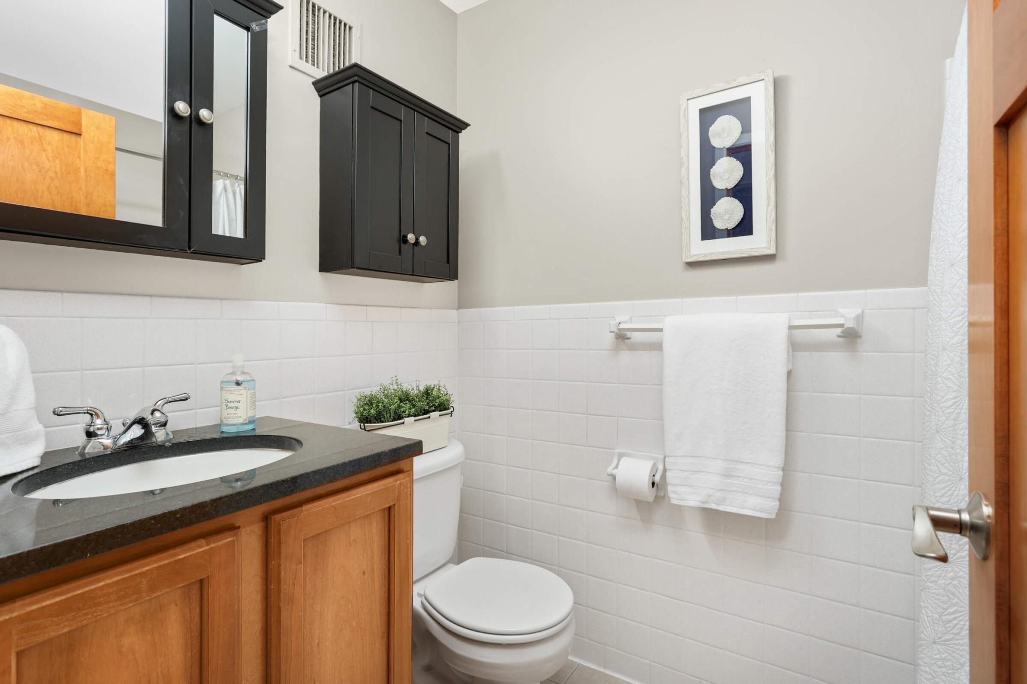 2700 W 44th Street Unit: 401