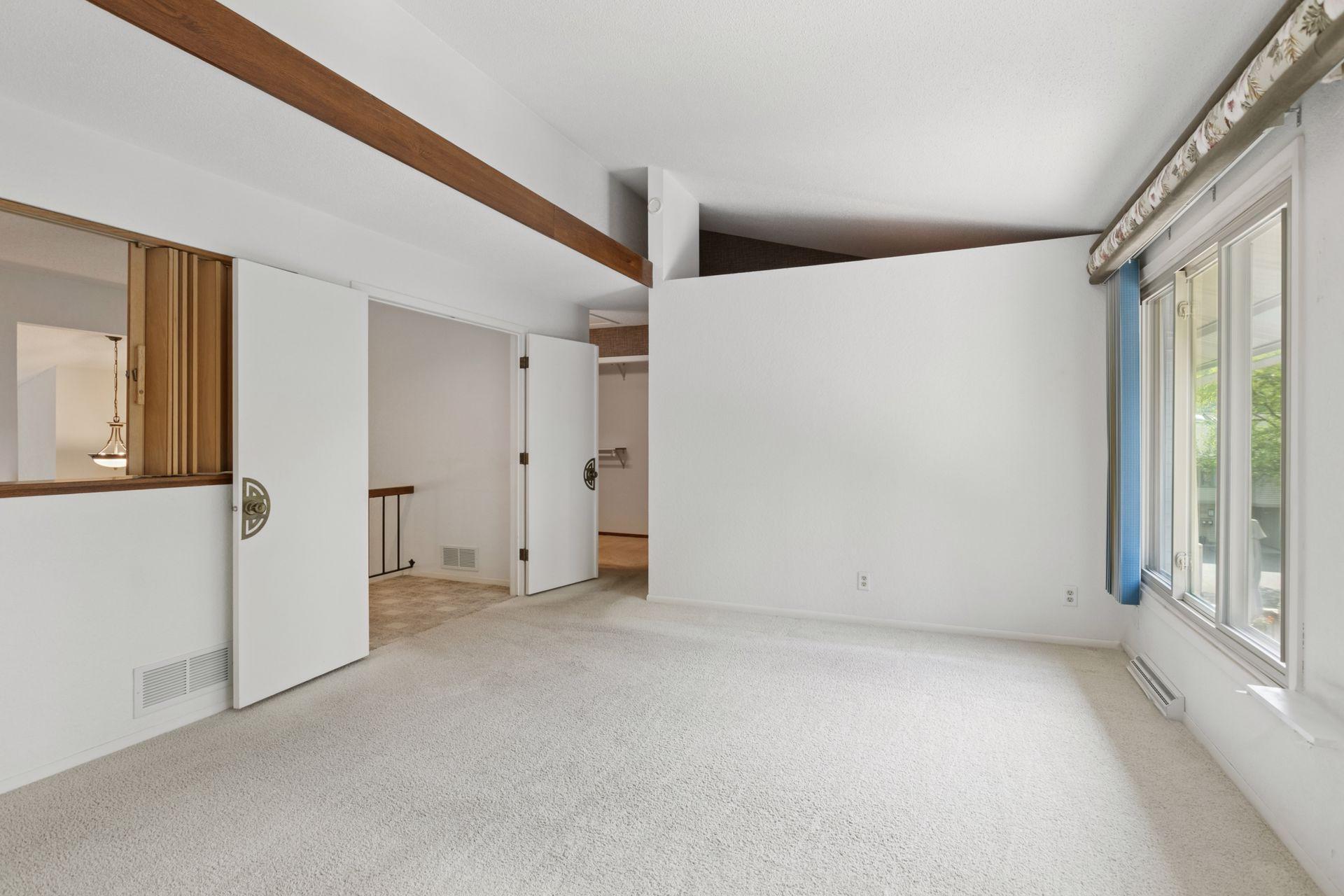 6228 Sandpiper Court