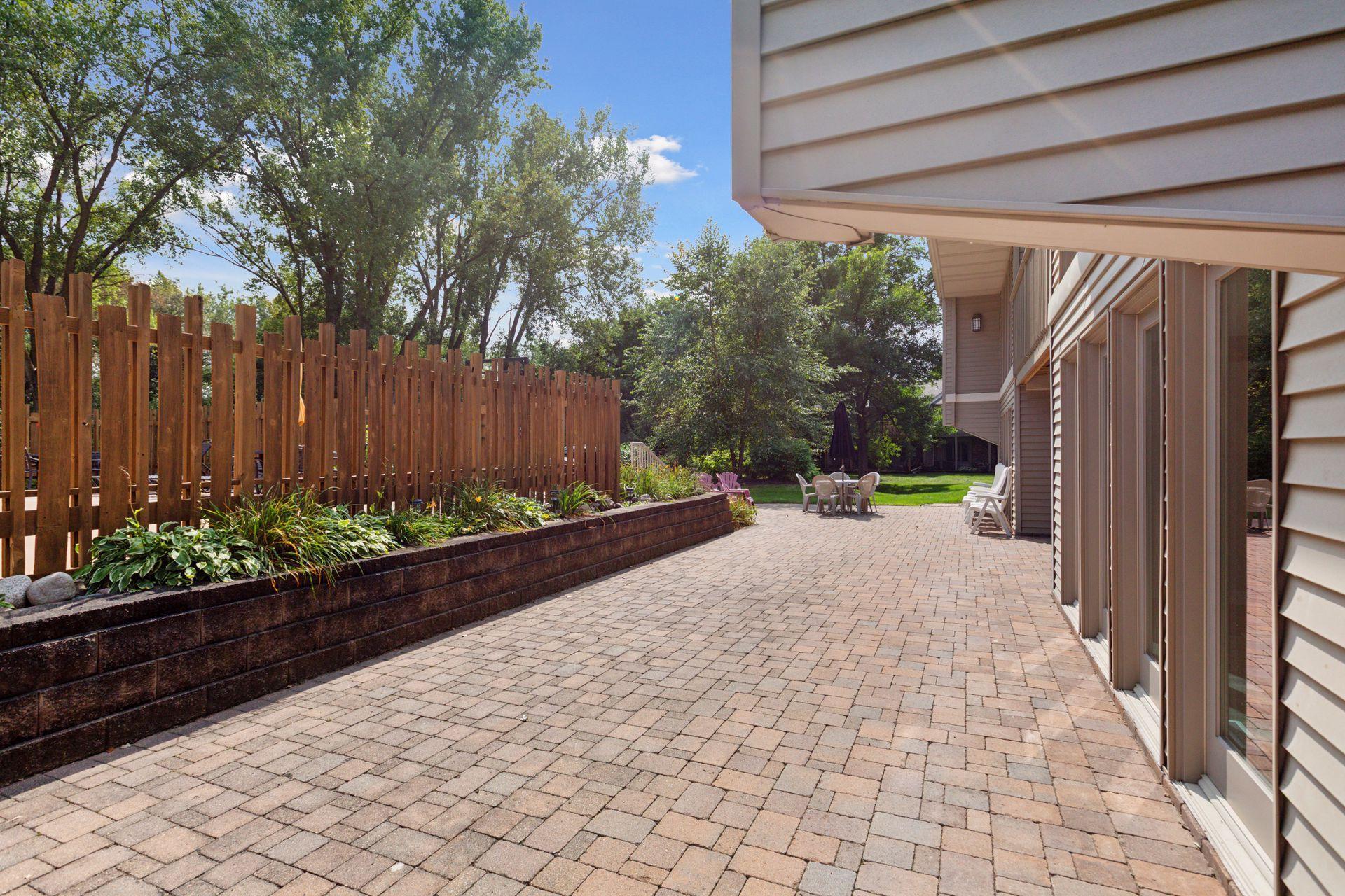 6228 Sandpiper Court