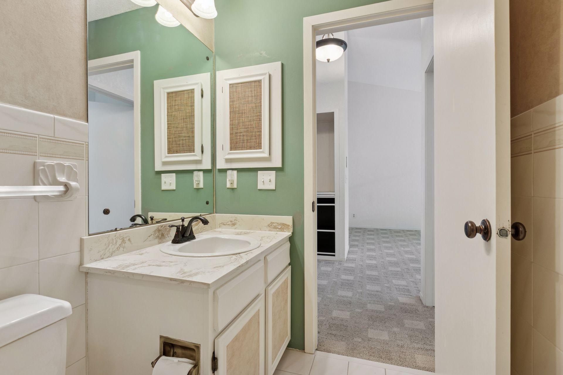 6228 Sandpiper Court