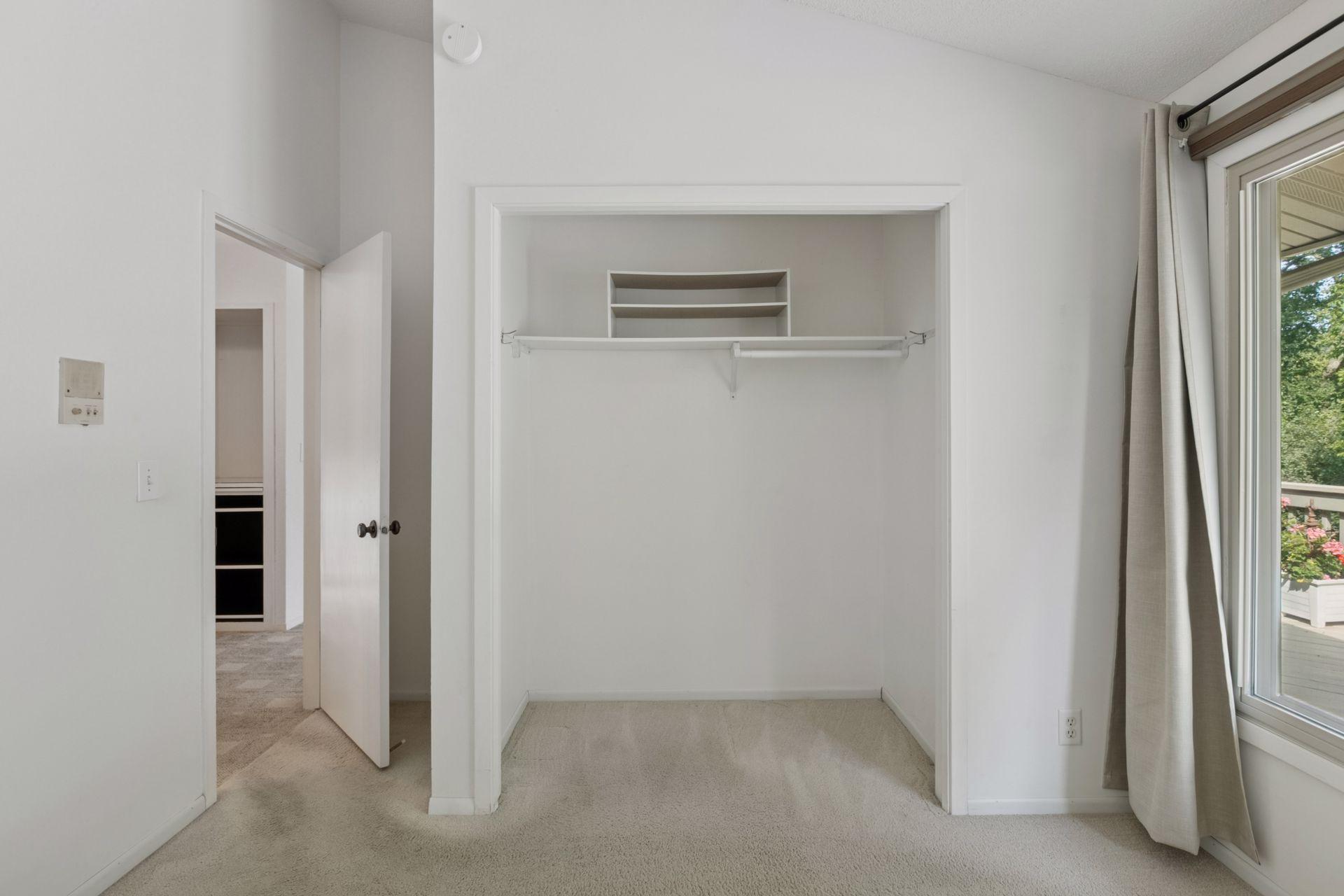 6228 Sandpiper Court