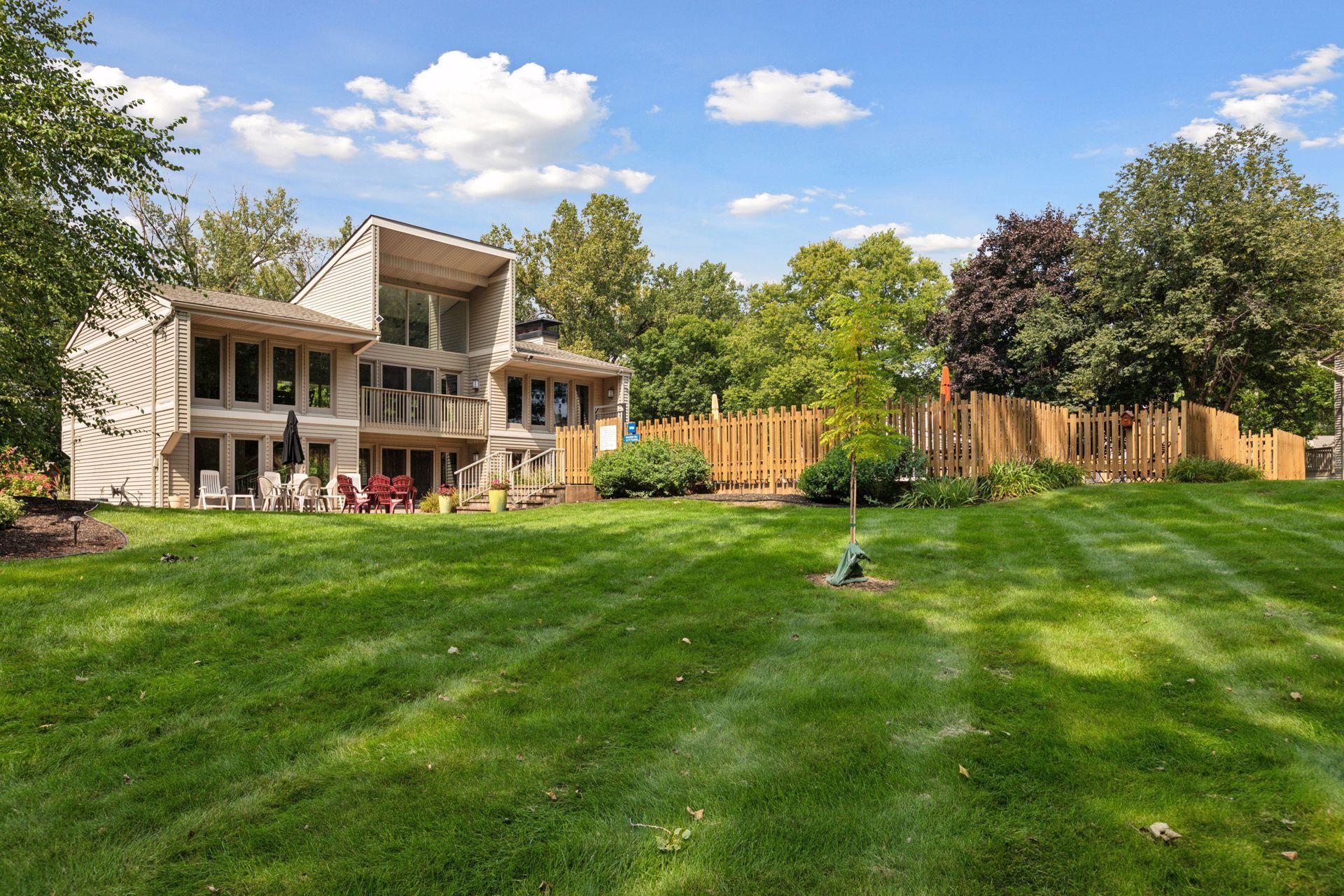 6228 Sandpiper Court
