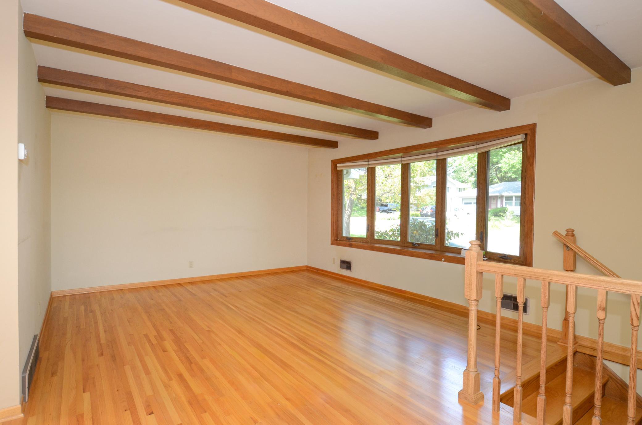 1651 Sioux Boulevard