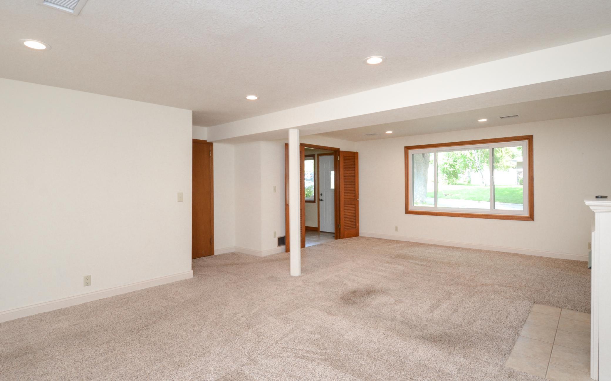 1651 Sioux Boulevard