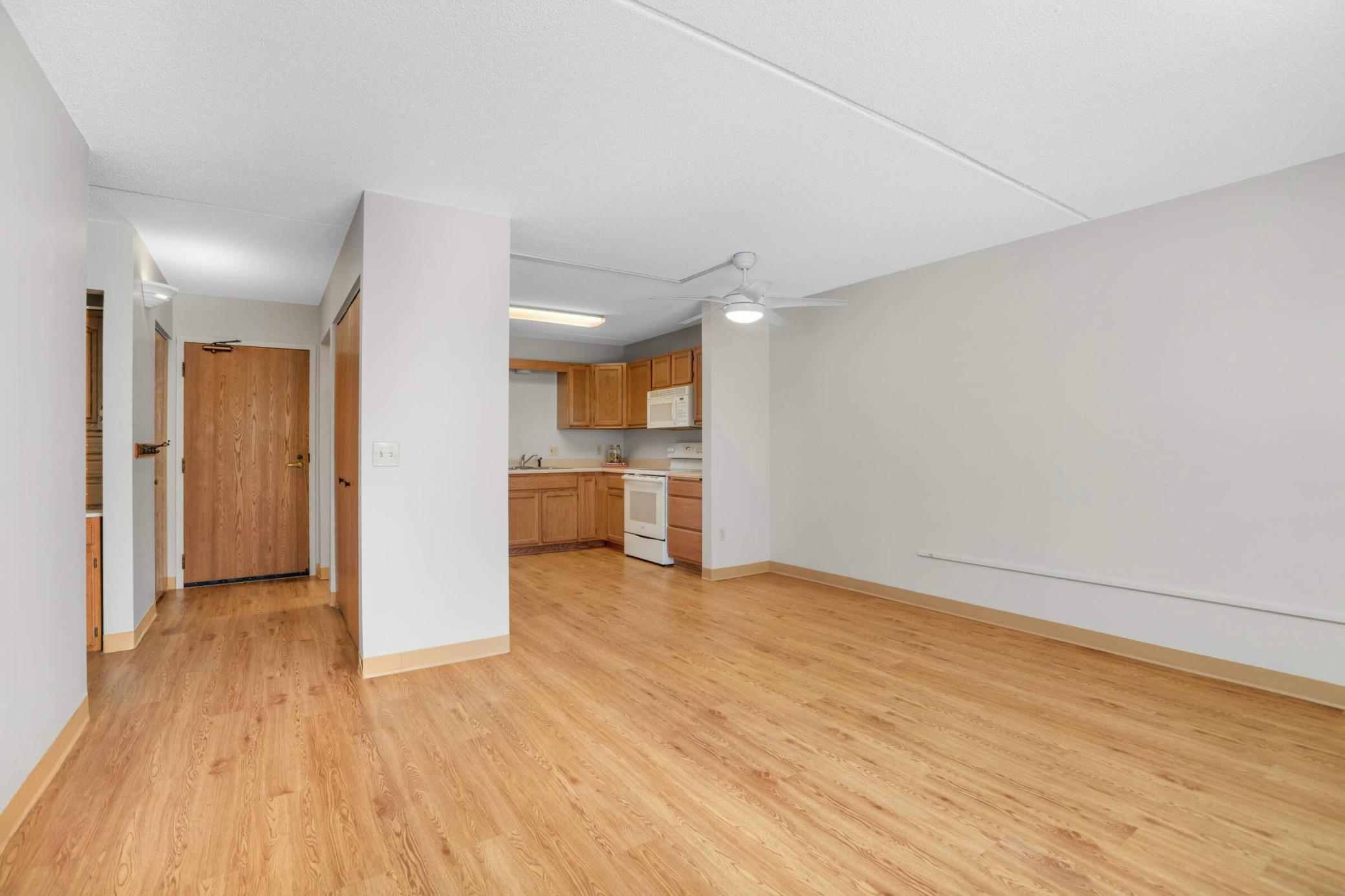 2601 Kenzie Terrace Unit: 103