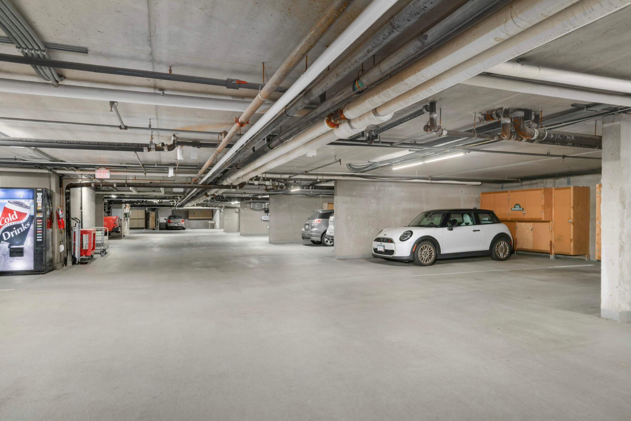 2601 Kenzie Terrace Unit: 103