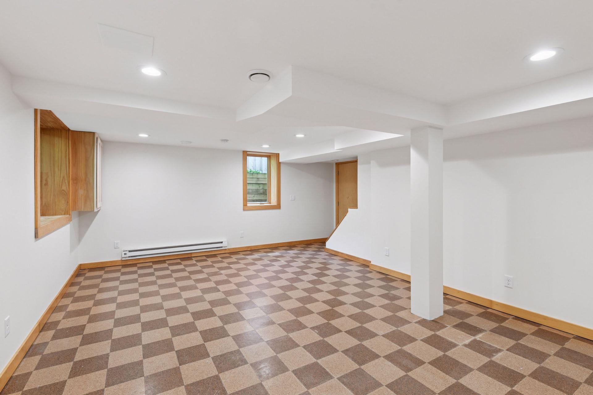 215 Warwick Street SE