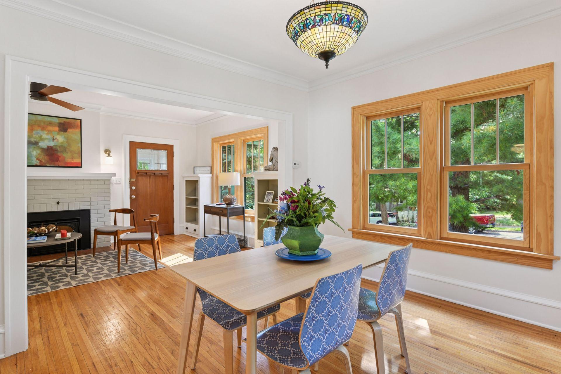 215 Warwick Street SE