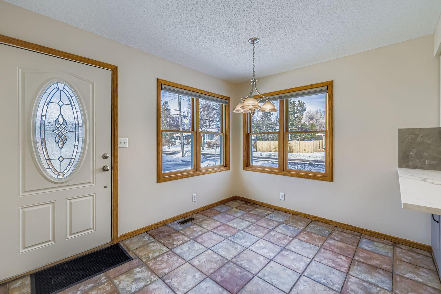 3562 Stinson Boulevard