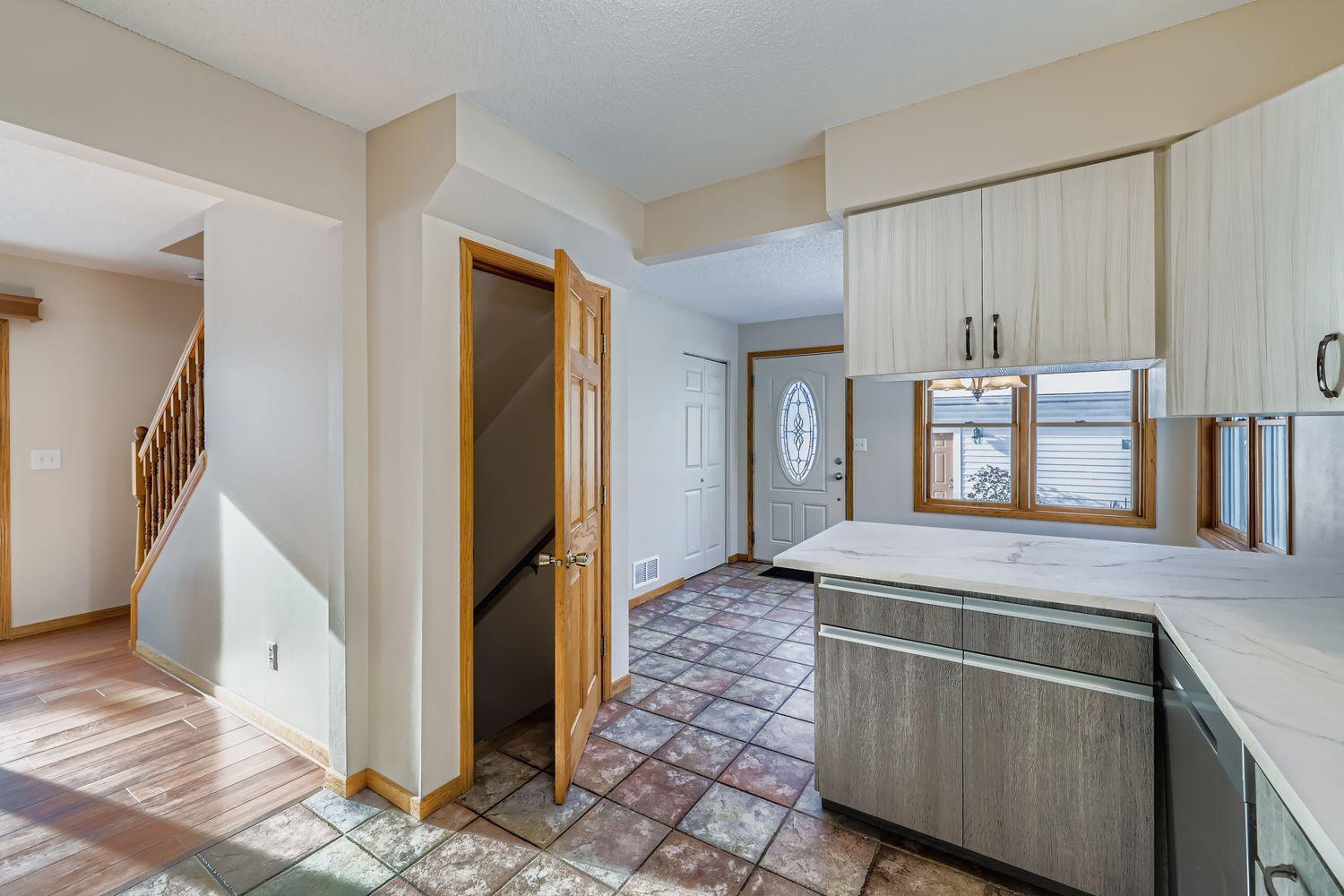 3562 Stinson Boulevard