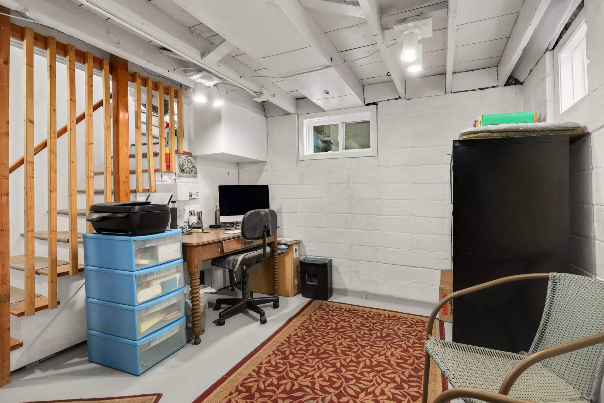 2742 Garfield Street NE