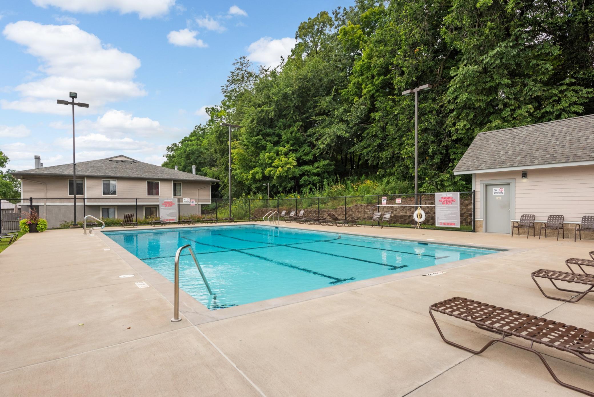 1100 Wagon Wheel Road