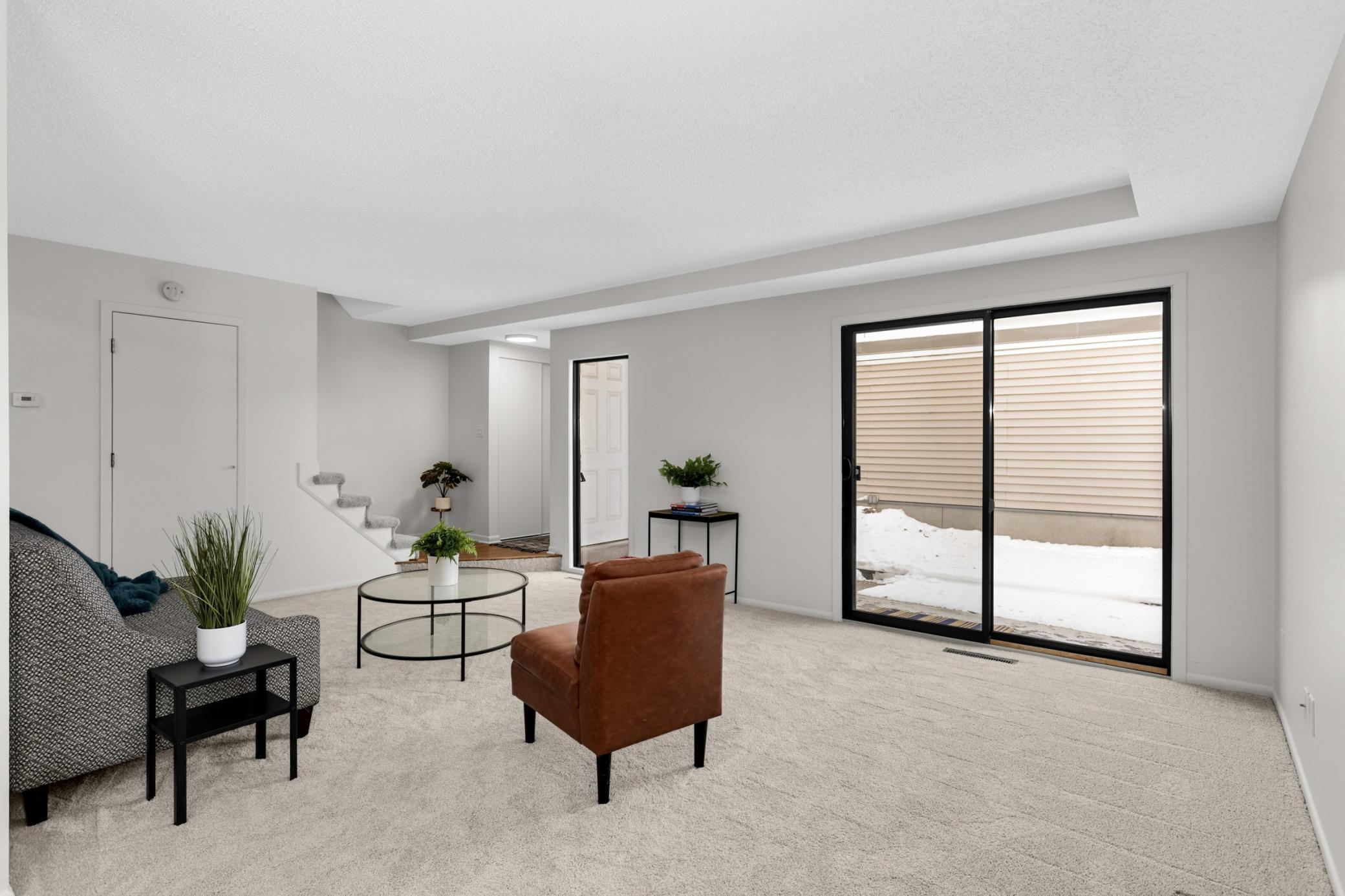 1100 Wagon Wheel Road