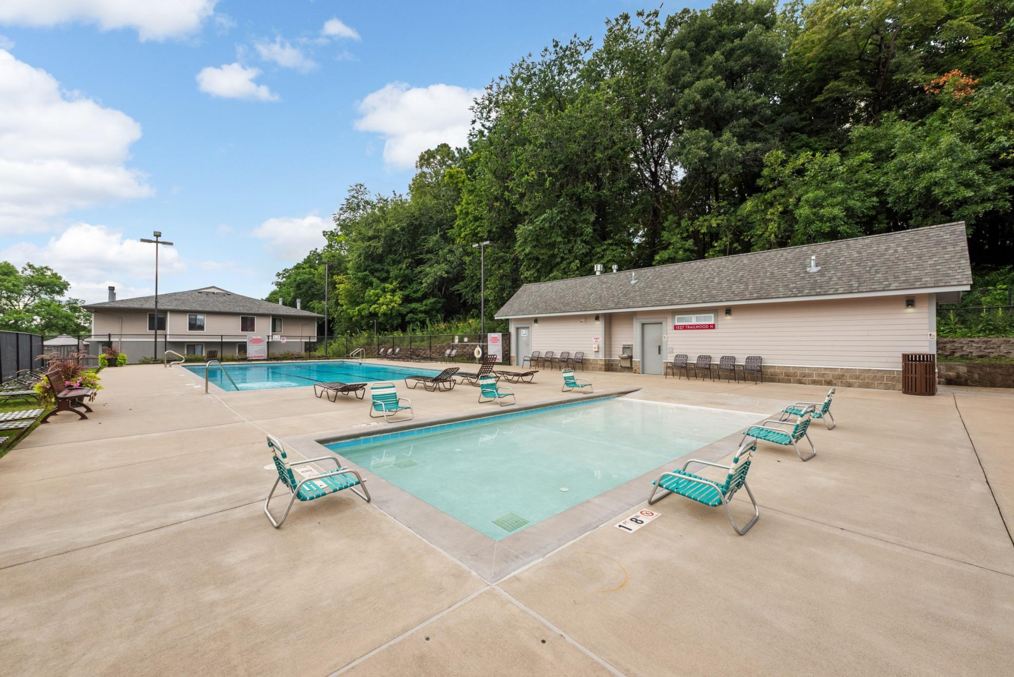 1100 Wagon Wheel Road