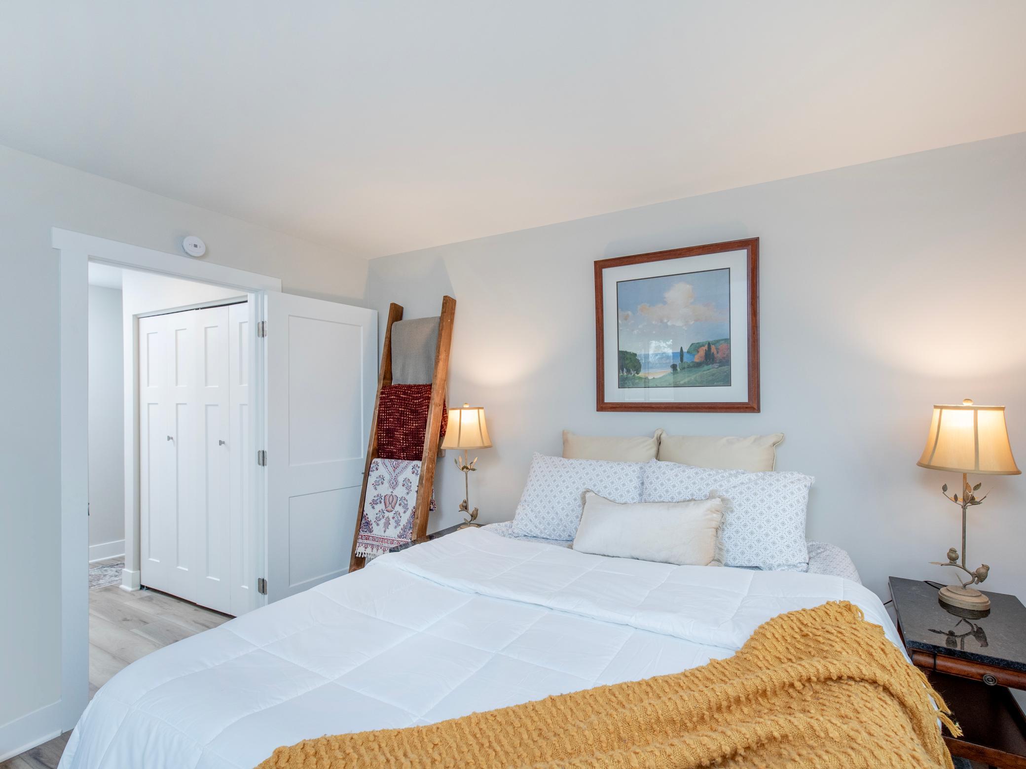 1736 Pleasant Street Unit: A
