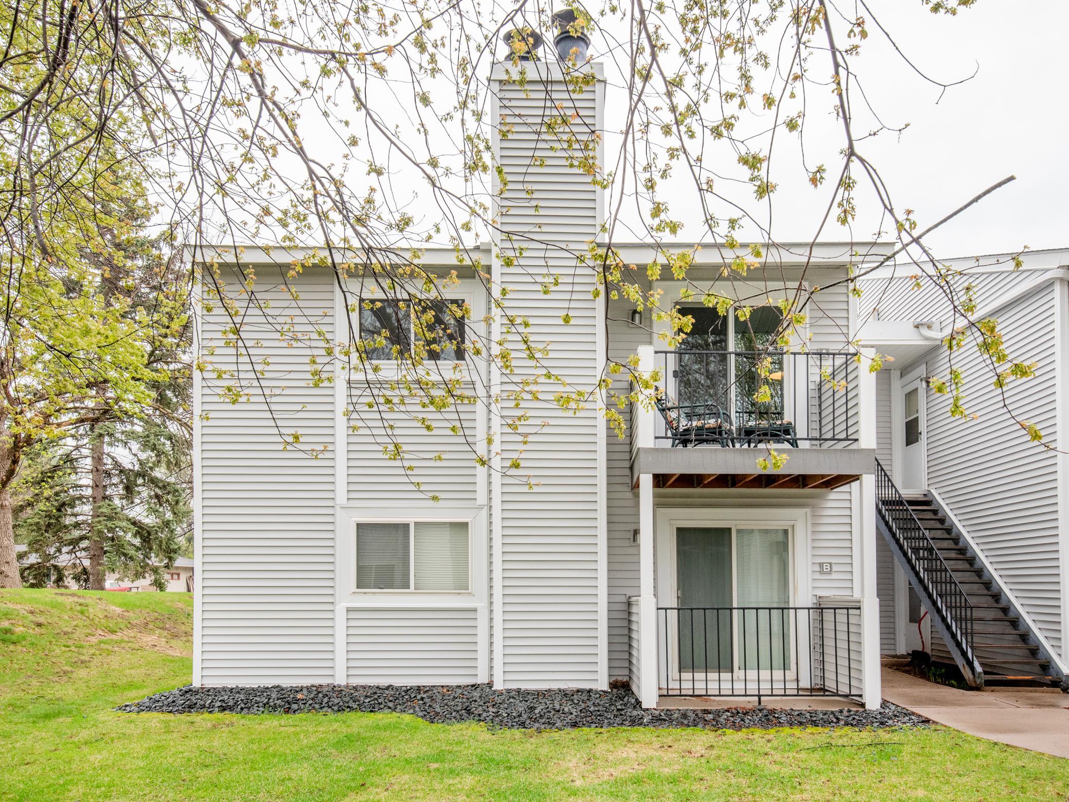 1736 Pleasant Street Unit: A