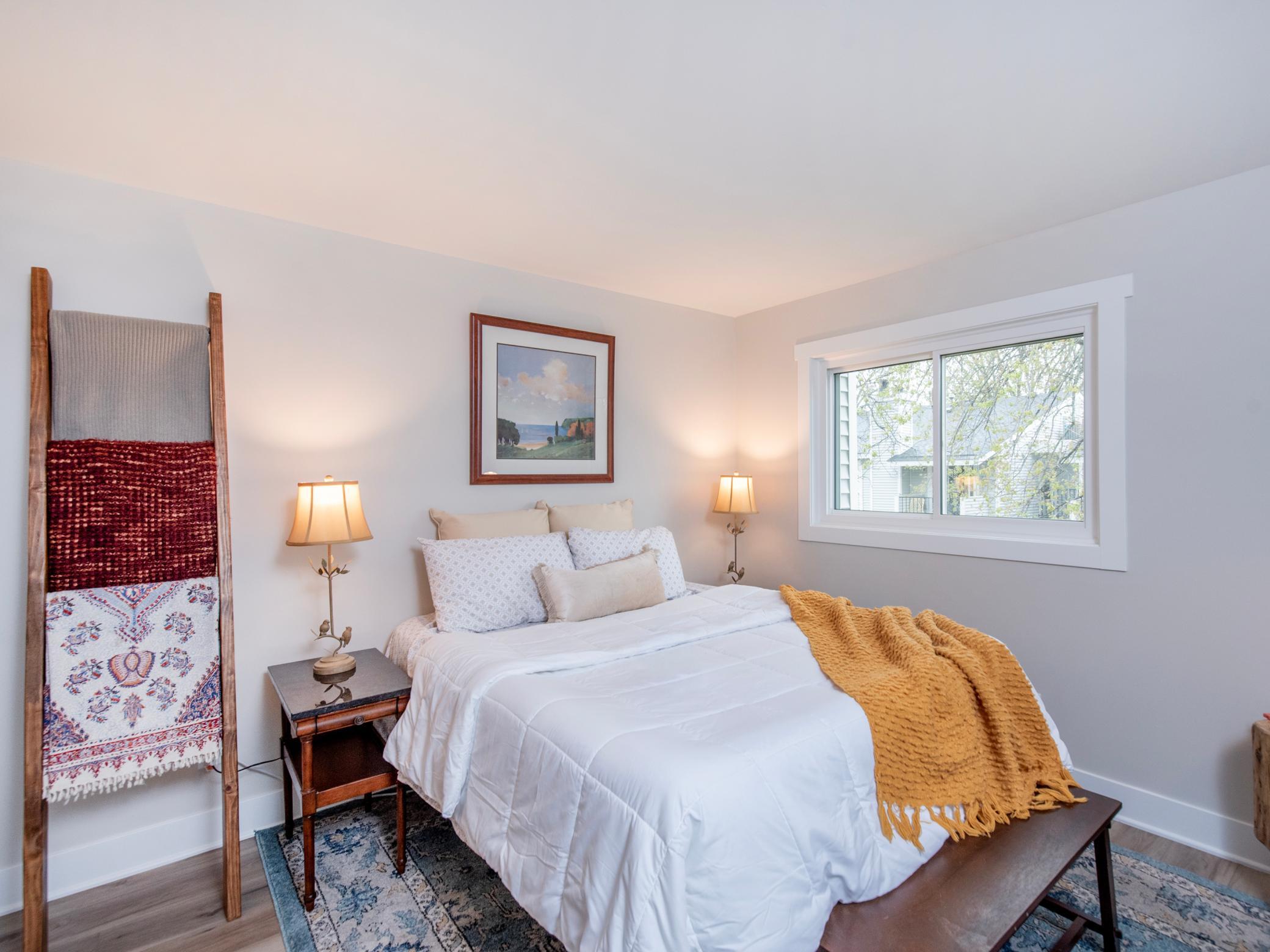 1736 Pleasant Street Unit: A