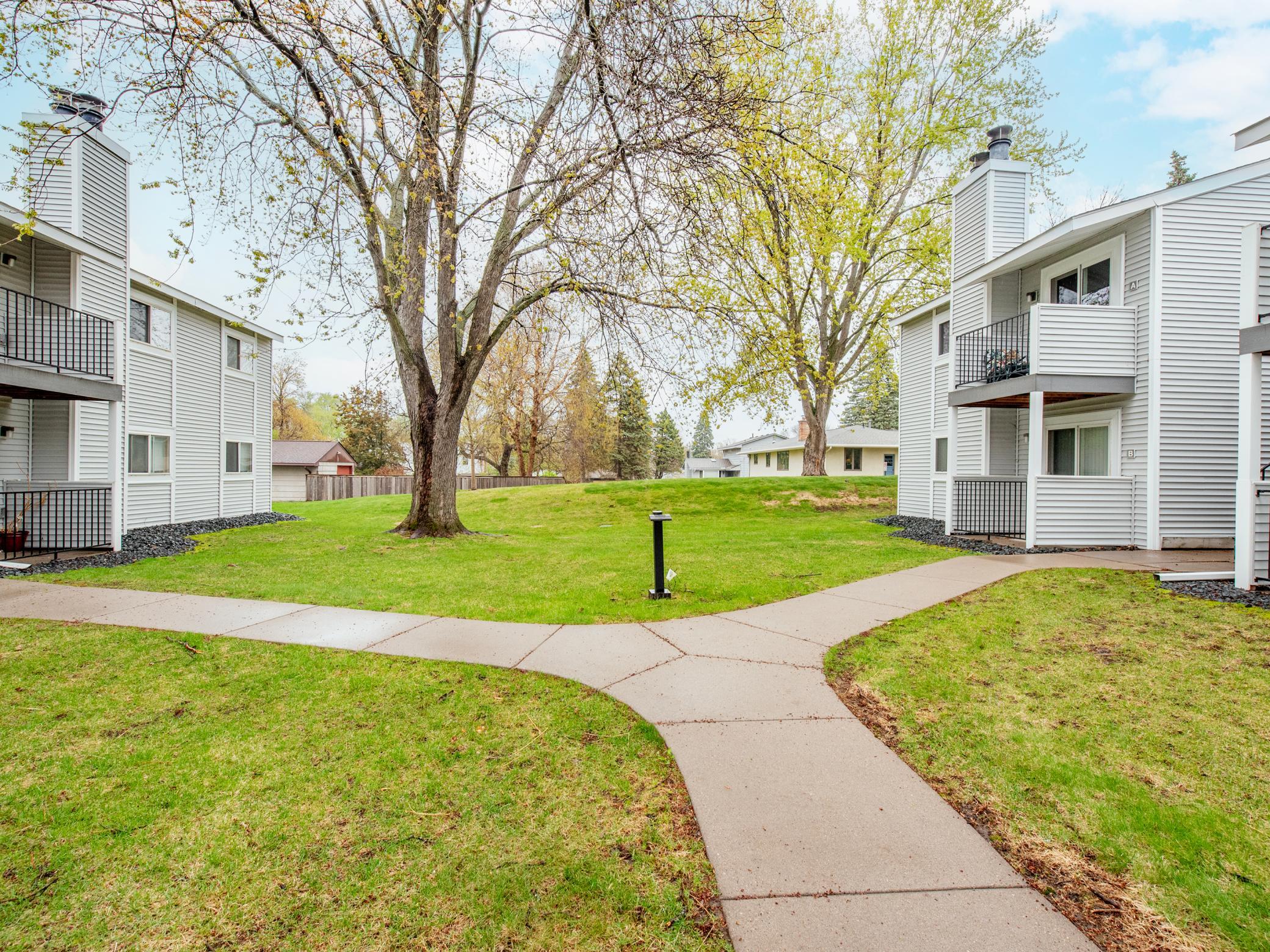 1736 Pleasant Street Unit: A