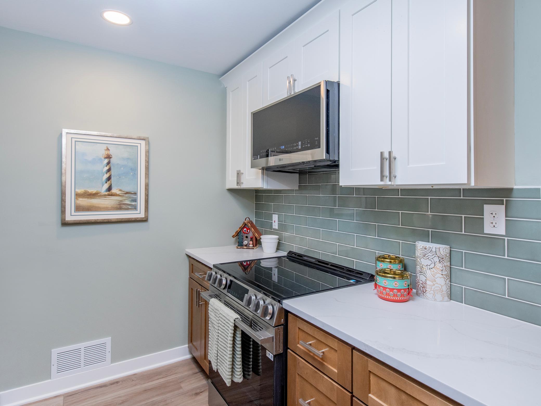 1736 Pleasant Street Unit: A