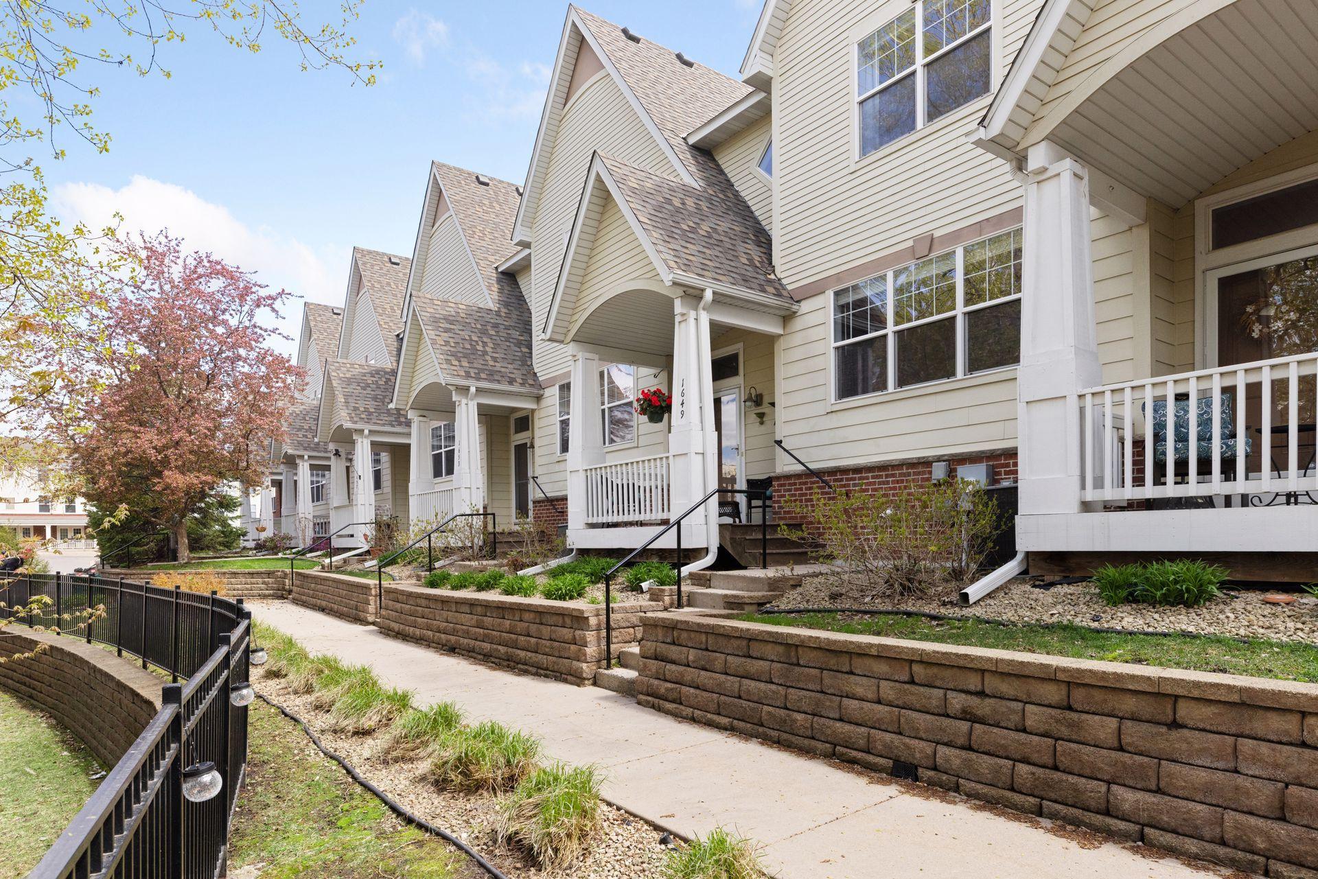 1649 Arona Street Unit: 6