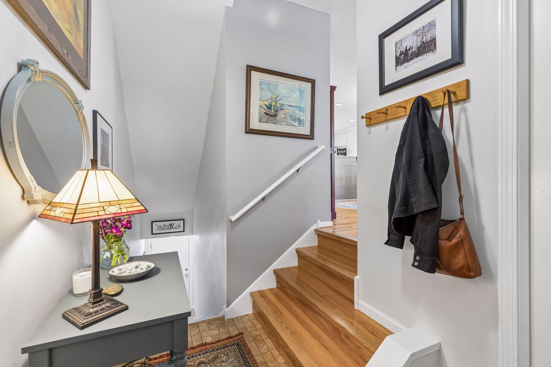 1649 Arona Street Unit: 6