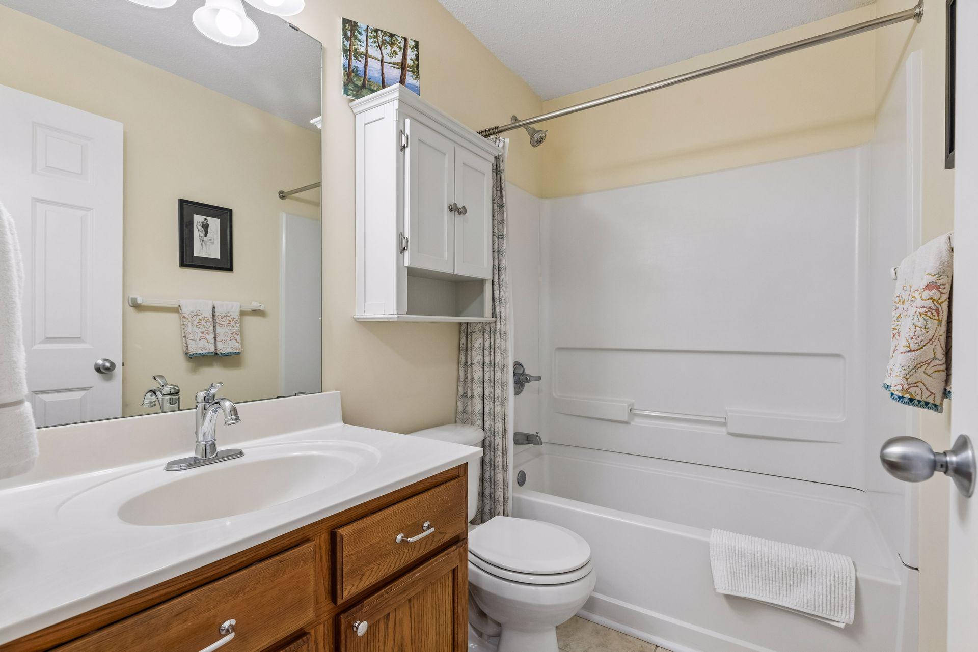 1649 Arona Street Unit: 6