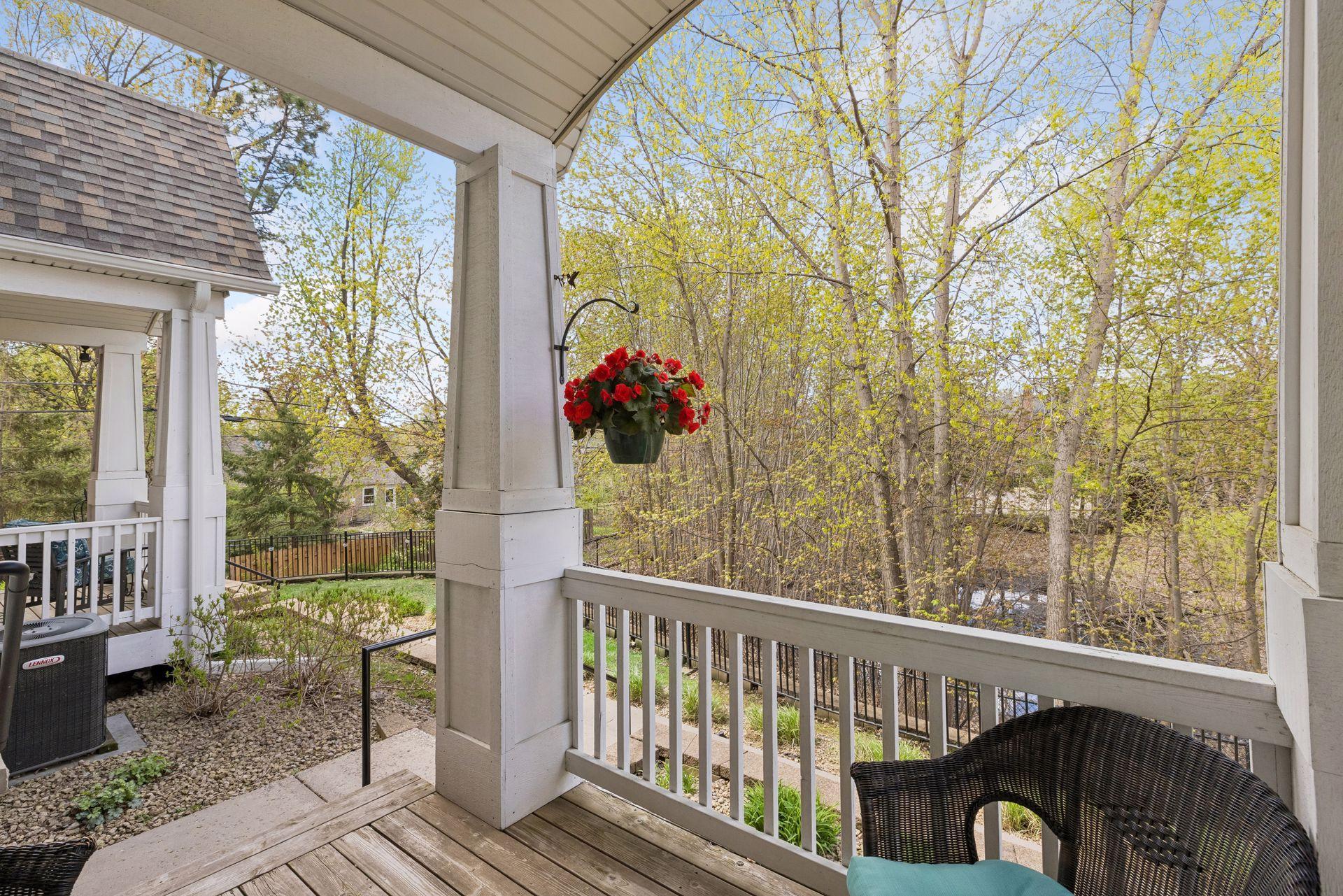 1649 Arona Street Unit: 6