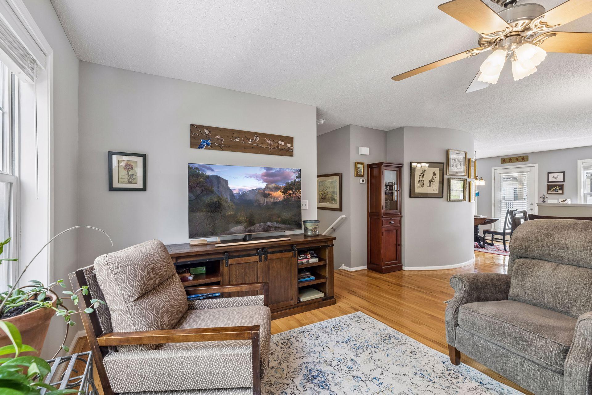1649 Arona Street Unit: 6