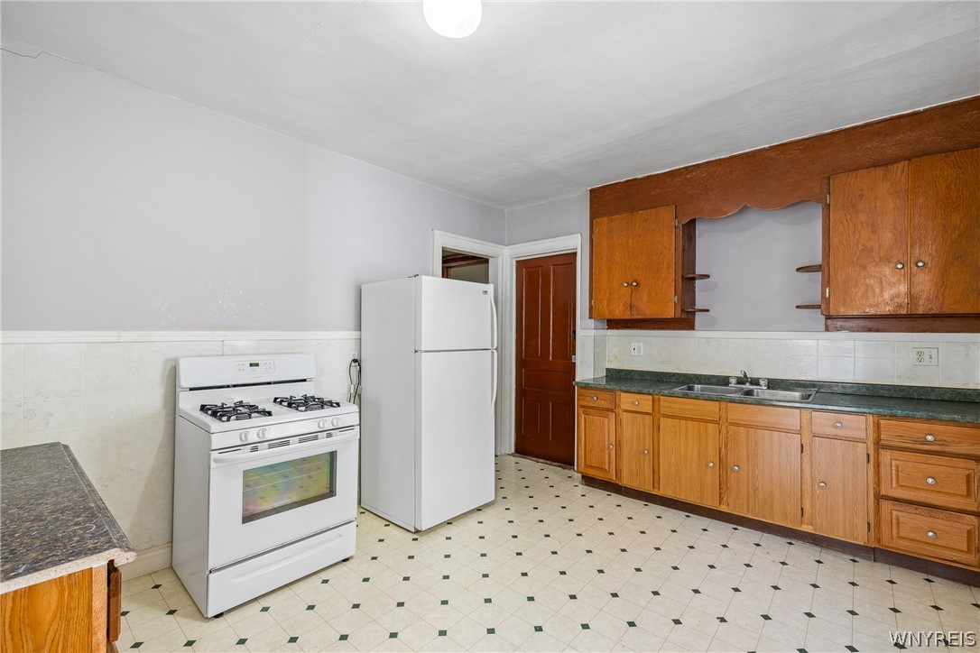 392 Marilla Street