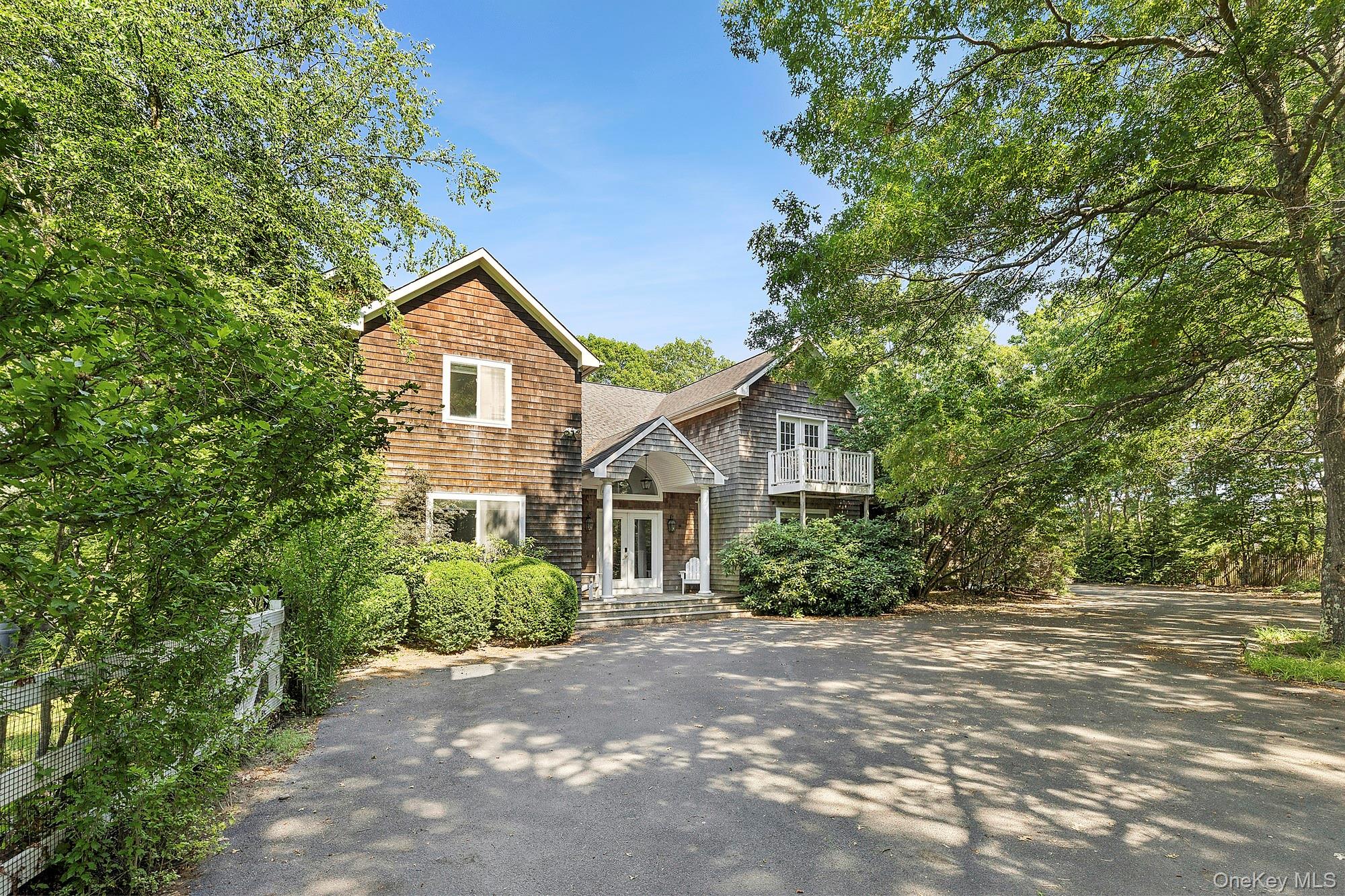 9 Rosebud Lane
