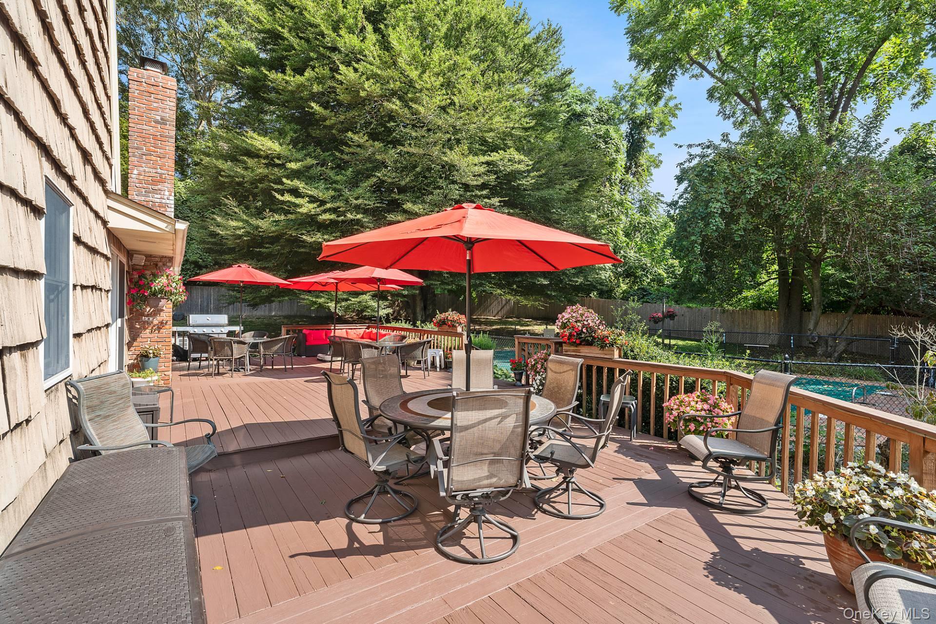28 Plain View Drive
