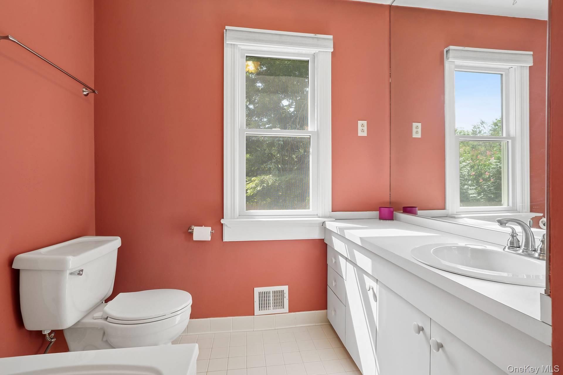 28 Plain View Drive