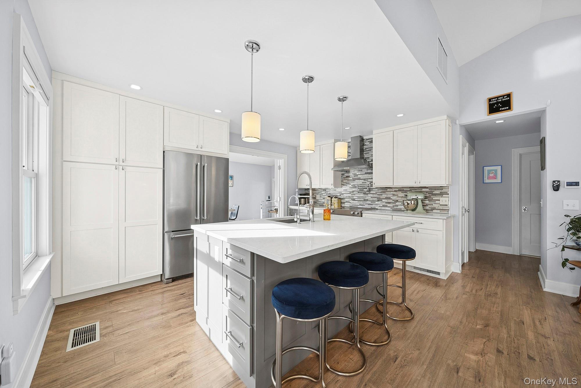 37 Maryland Boulevard