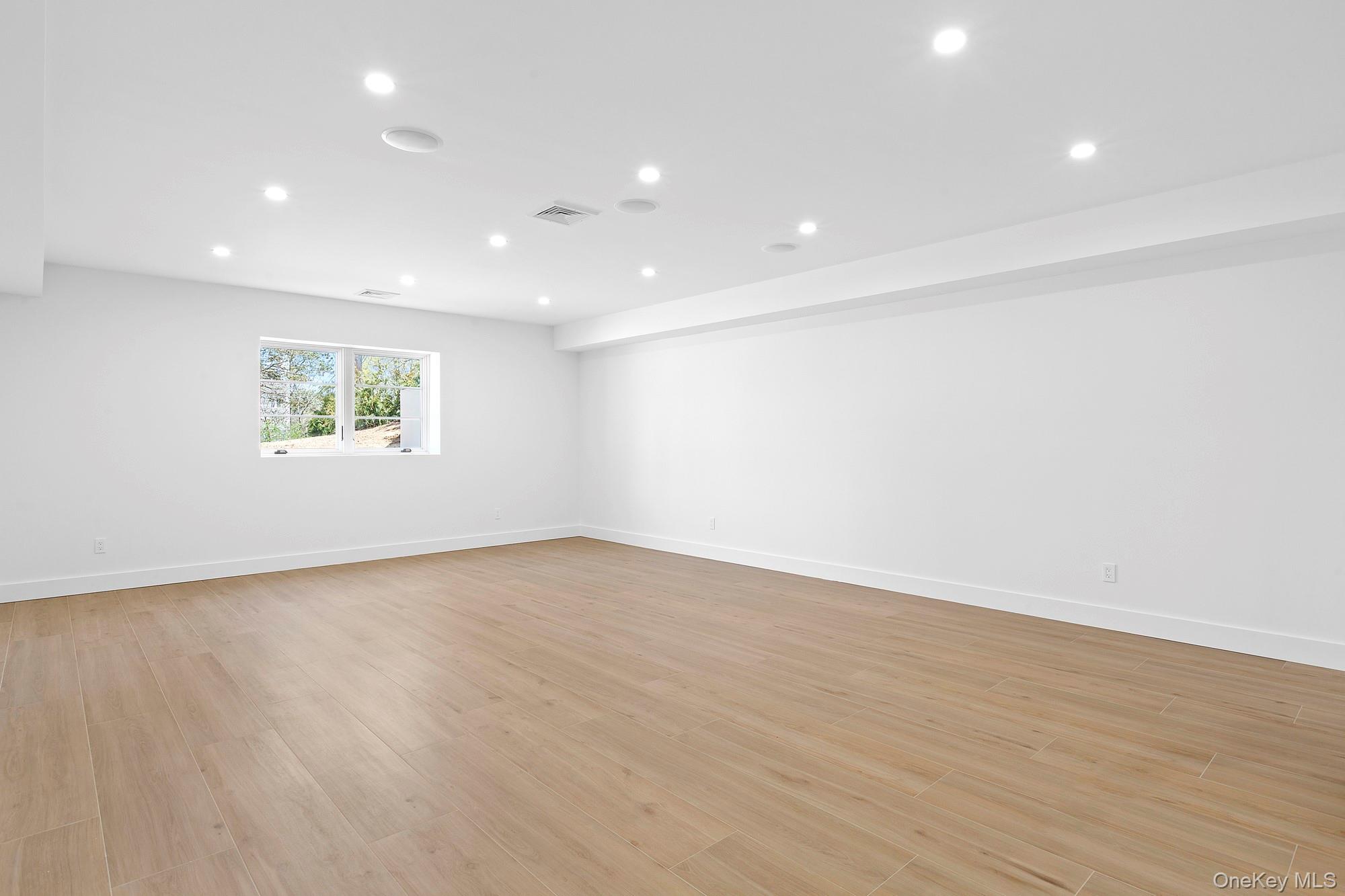 14 Ridge Road